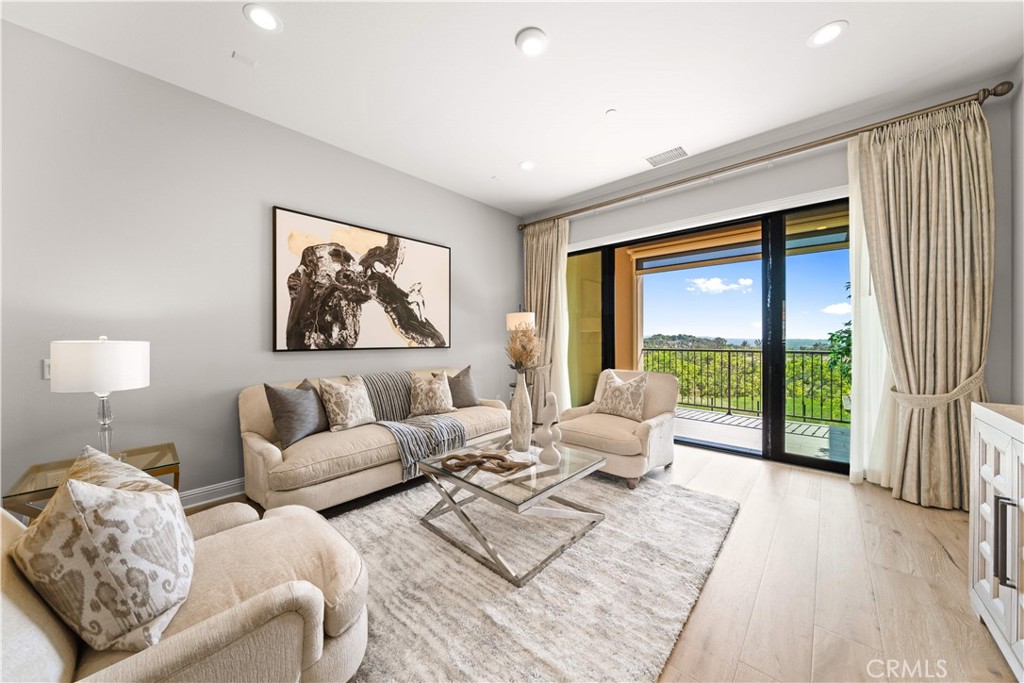 Bella Vista - Residential