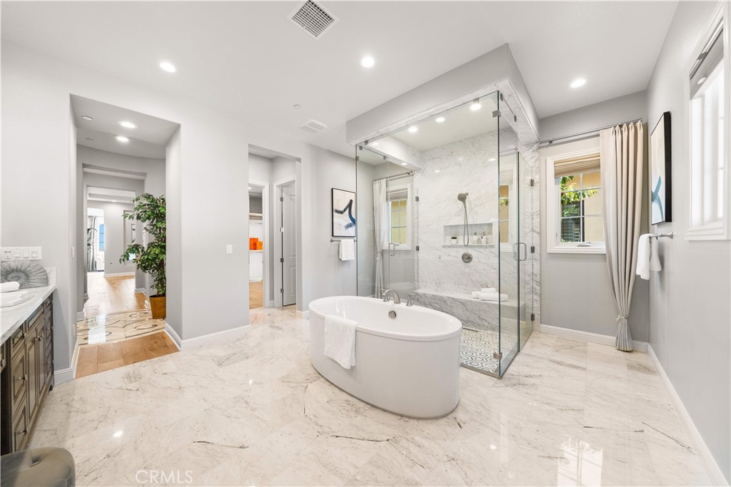 Bella Vista - Residential