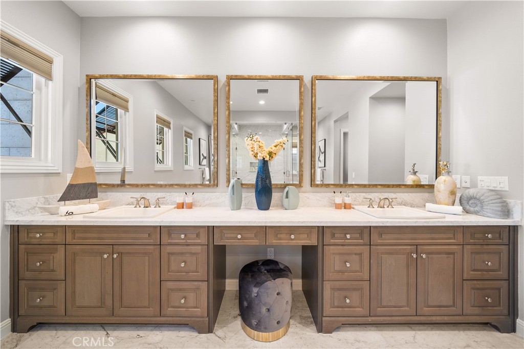 Bella Vista - Residential