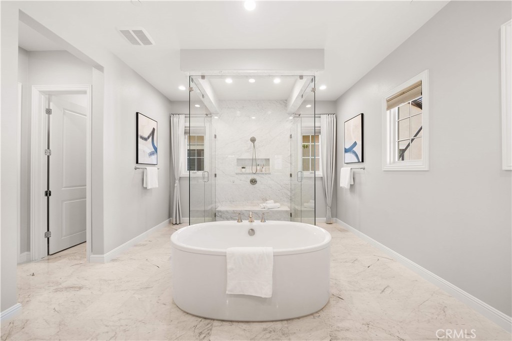 Bella Vista - Residential