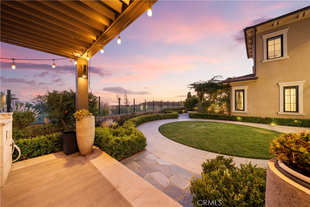 Bella Vista - Residential