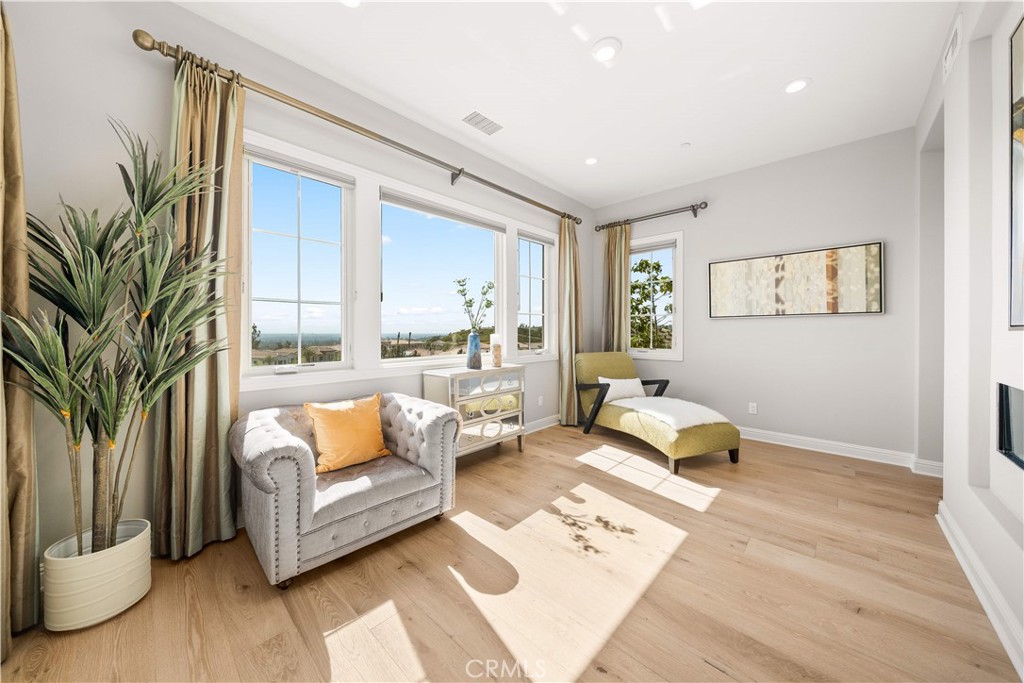 Bella Vista - Residential