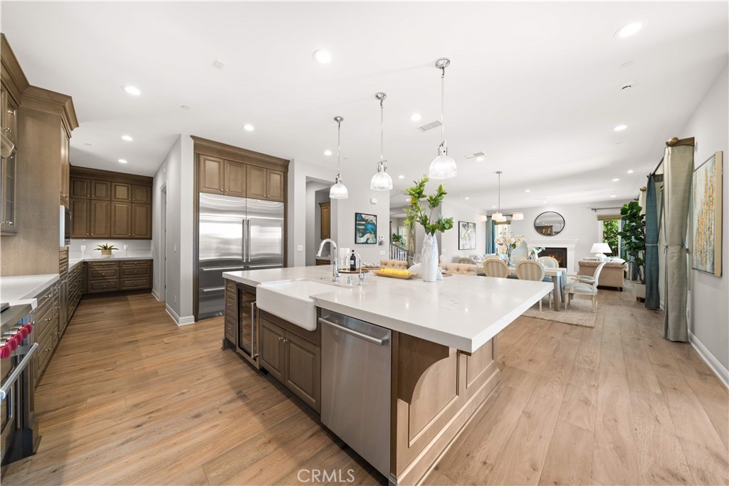 Bella Vista - Residential