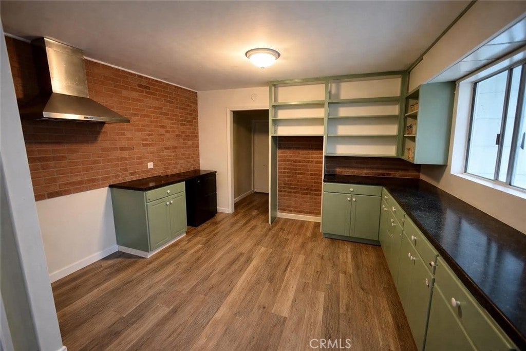 7668 Sherwood