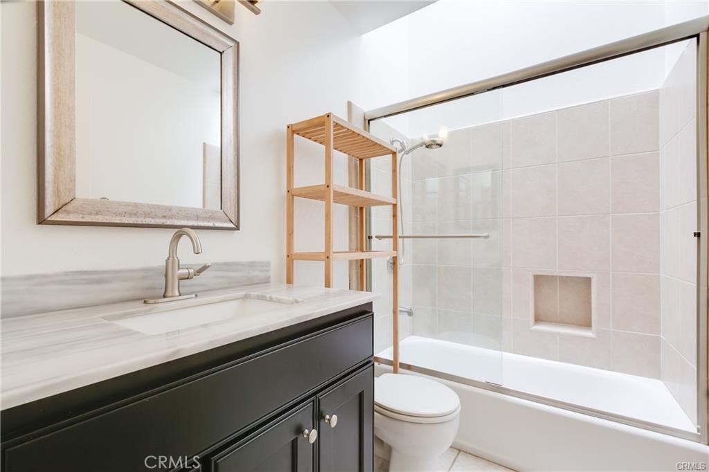 University Town Center - Residential Lease