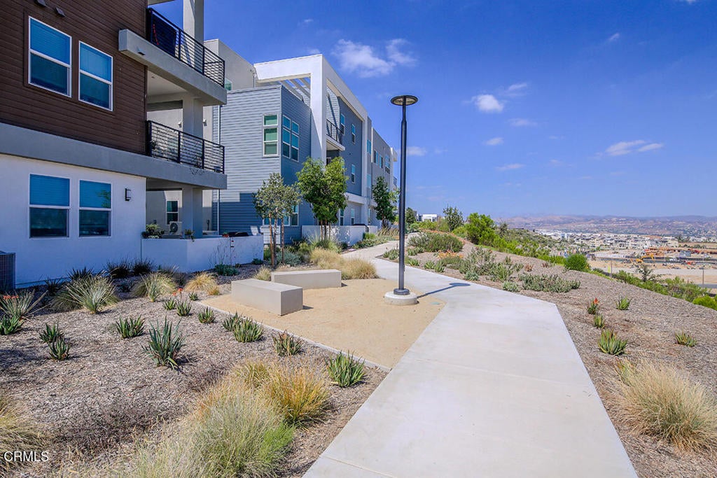 27212 Diamond Peak Lane 301