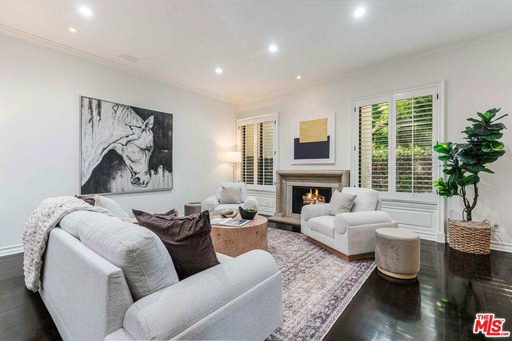 Photo of 2327 Century Hill, Los Angeles, CA 90067 (MLS # 25580925)