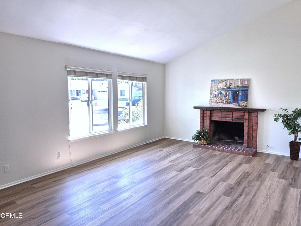 386 Otono Court