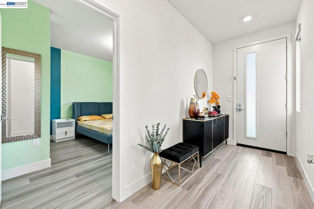 45228 Fremont Blvd 1000