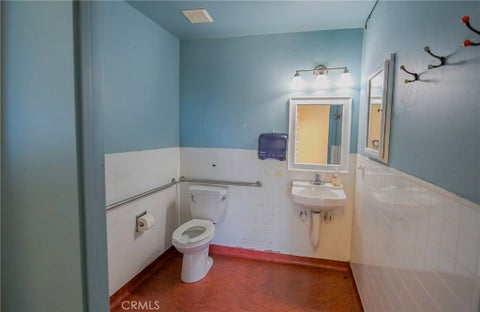 Tiny photo for 72 S Ocean Ave, Cayucos, CA 93430 (MLS # SC26090268)