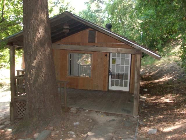 Excellent property with great potential. located on very large one acre + level lot, open floor plan*** Very quiet neighborhood and only ten minutes from Los Gatos. Good opportunity for investors/contractors.