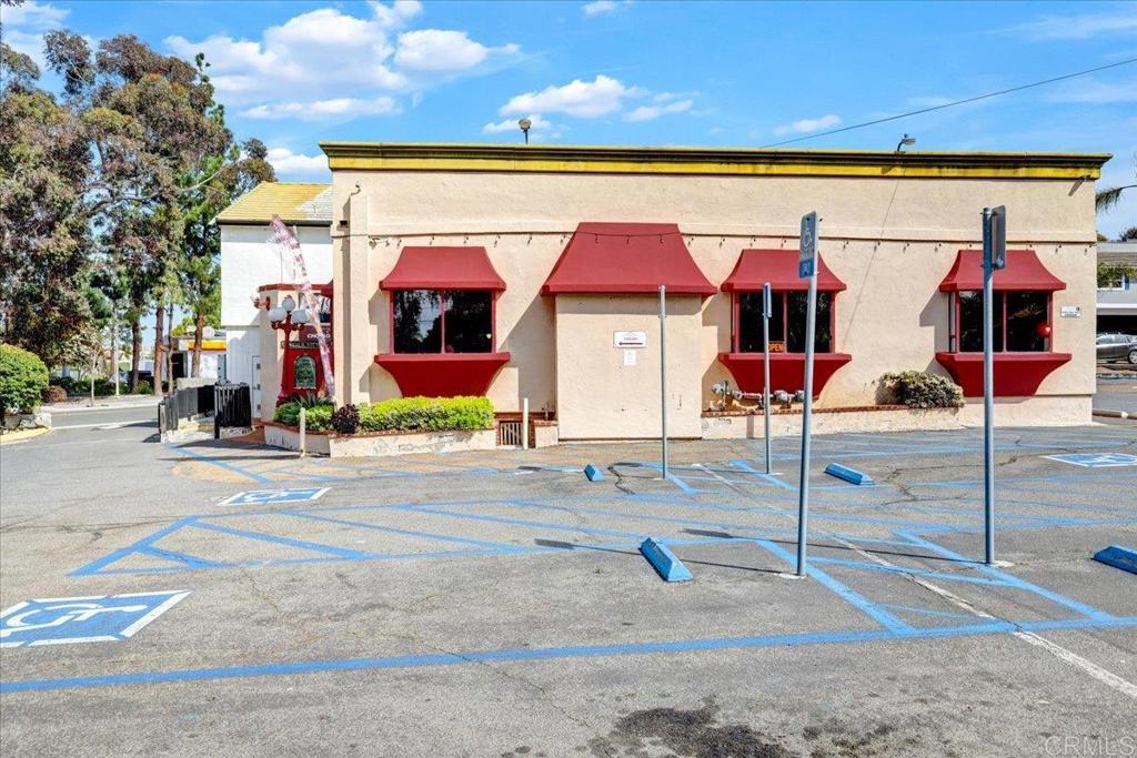 3050 Pio Pico Drive