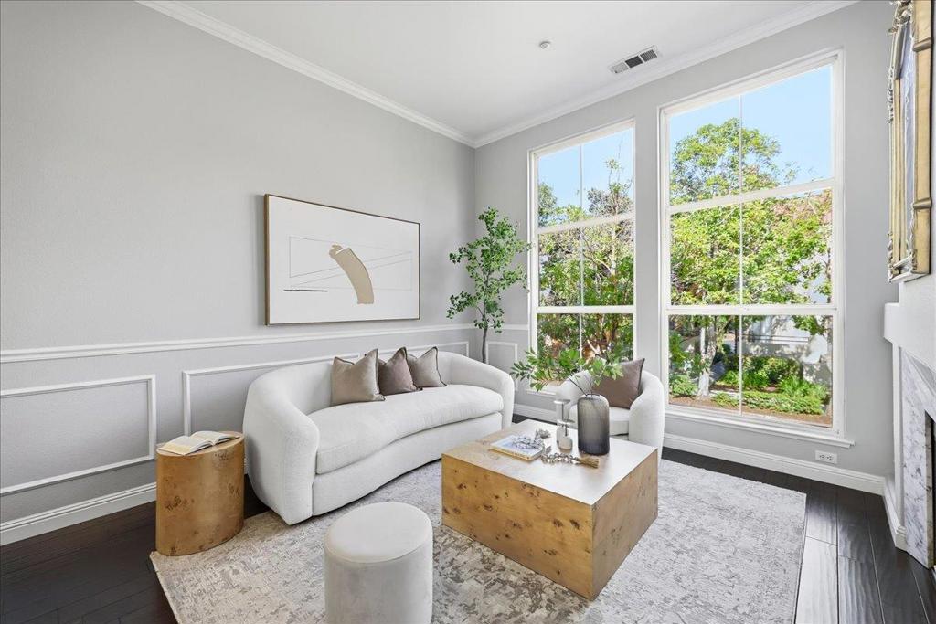 208 Village Lane