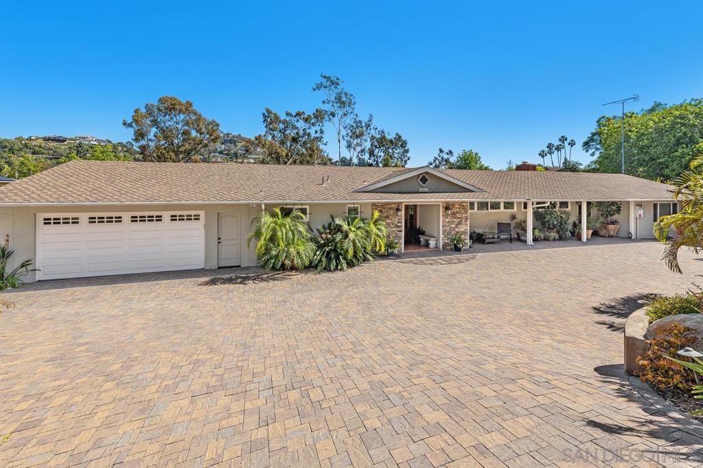 9865 Edgelake Drive