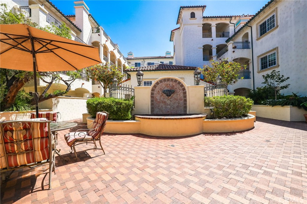 1901 E Ocean Boulevard 103