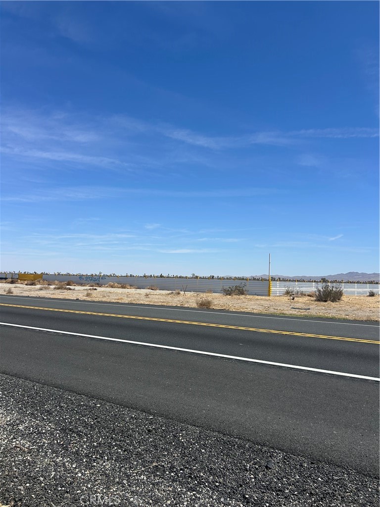 Discover the potential of this expansive over 10-acre vacant land! ! !
Perfectly situated in a prime location along Highway 395. ! ! !This Industrial Zoned property (ADD) is strategically located in the growth path of the high desert area that continues expanding with many surrounding projects under development from Industrial developers. Nearby Southern California Logistics Airport recently completed
This lot will permit a variety of heavy industrial purposes, including but not limited to truck parking, warehousing, outdoor storage,cannabis cultivation and processing, just to name a few.
Buyers are advised to conduct their due diligence. Don’t miss the chance to own a substantial piece of industrial land in this strategic location.
Please drive by to see it ! ! ! !