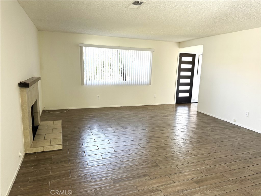 Huntington North (HNOR) - Residential Lease