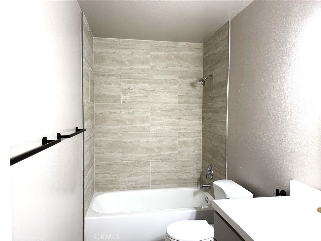Huntington North (HNOR) - Residential Lease