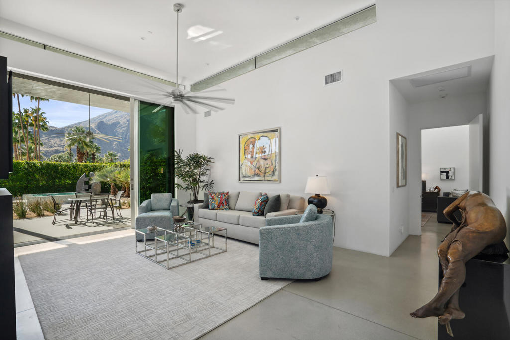Old Las Palmas - Residential
