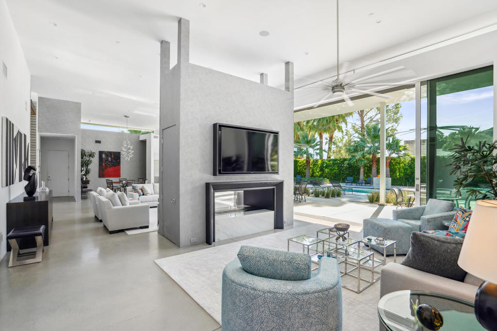 Old Las Palmas - Residential