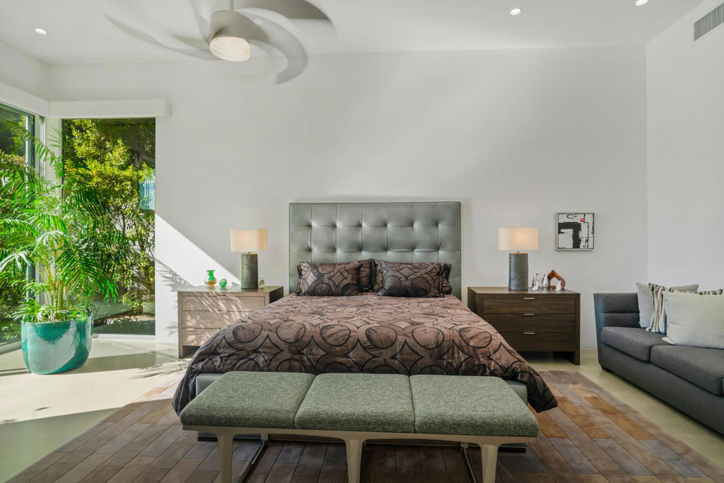 Old Las Palmas - Residential
