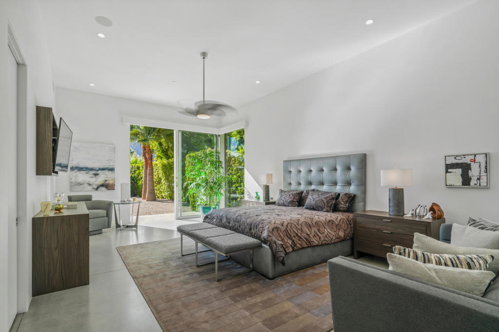 Old Las Palmas - Residential