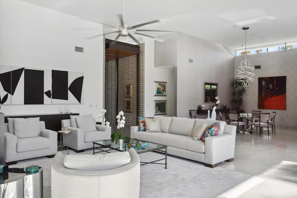 Old Las Palmas - Residential