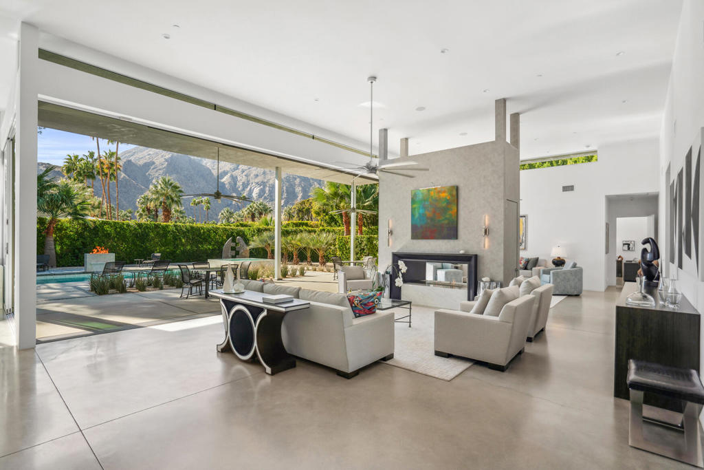 Old Las Palmas - Residential