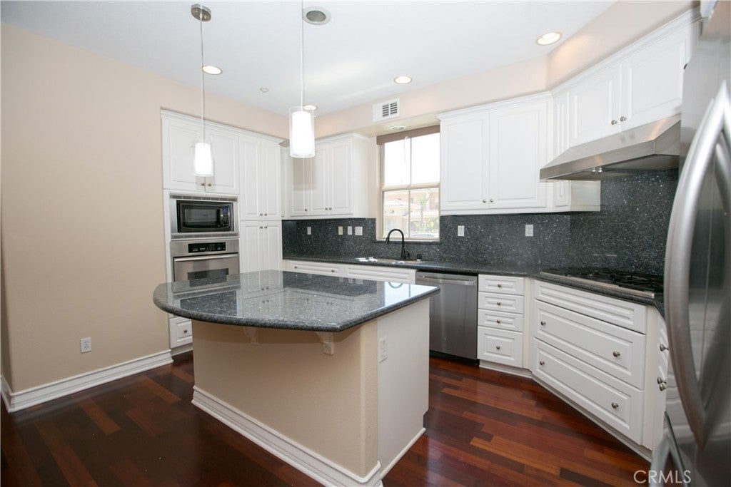 129 Chantilly, Irvine CA 92620 - Photo 23