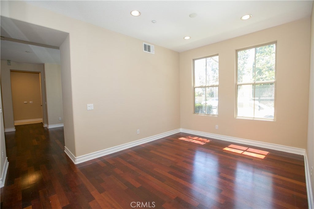 129 Chantilly, Irvine CA 92620 - Photo 12