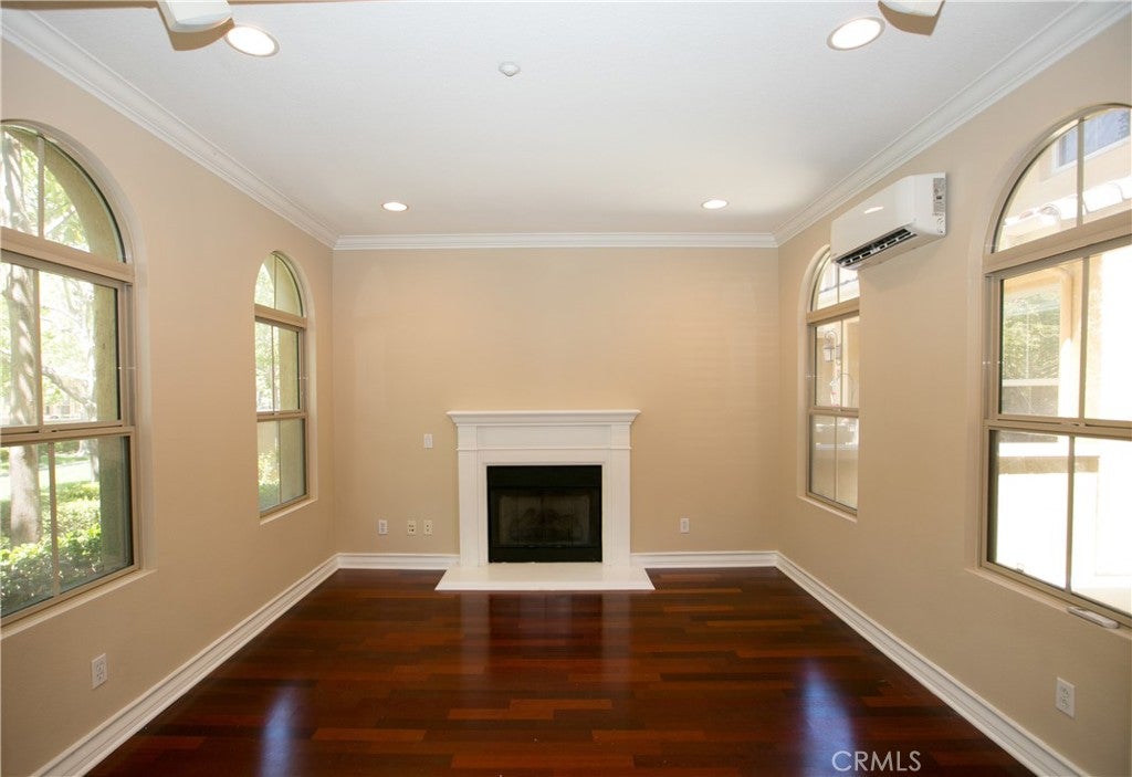 129 Chantilly, Irvine CA 92620 - Photo 7