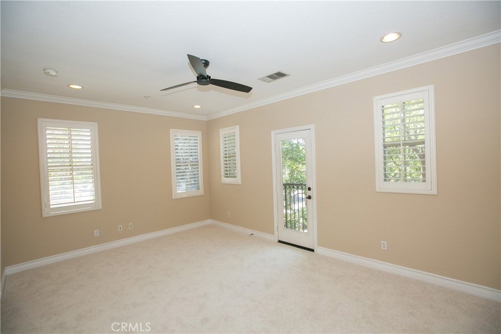 129 Chantilly, Irvine CA 92620 - Photo 47