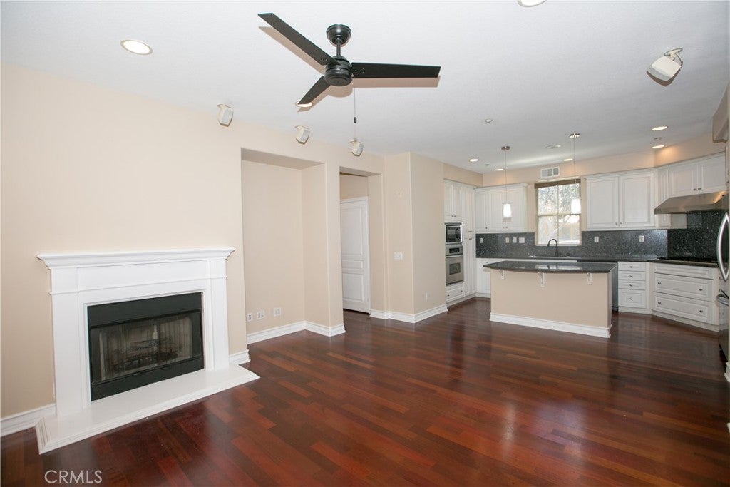 129 Chantilly, Irvine CA 92620 - Photo 16