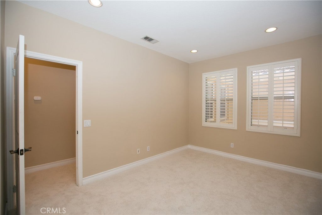 129 Chantilly, Irvine CA 92620 - Photo 36