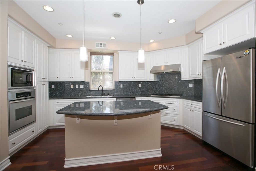 129 Chantilly, Irvine CA 92620 - Photo 22