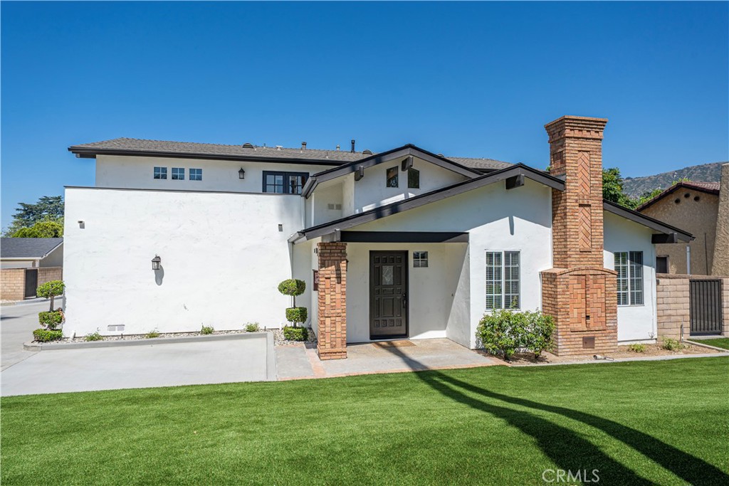 Welcome to this bright and spacious 2-bedroom, 1.5-bathroom home nestled in a beautifully maintained Glendora community with stunning mountain views. Offering 1,470 square feet of comfortable living space, this two-story home features an inviting floor plan with vaulted ceilings, abundant natural light, and thoughtful touches throughout. The main level welcomes you with a cozy living area, dining space, and a well-appointed kitchen complete with tile countertops, a built-in microwave, dishwasher, and garbage disposal ideal for everyday living and entertaining. Upstairs, both generously sized bedrooms offer excellent closet space, with easy access to a private balcony perfect for enjoying your morning coffee or evening breeze. Additional highlights include recessed lighting, central air and heat for year-round comfort, and an attached two-car garage with direct entry for convenience. A dedicated laundry area adds extra practicality, while a downstairs patio provides a peaceful spot to relax outdoors. Located just minutes from the 210 Freeway, this home offers quick access to downtown Glendora’s charming restaurants, shopping, and entertainment options. Outdoor enthusiasts will love being close to Big Dalton Canyon and nearby parks, while local favorites like The Donut Man, Frisella’s Roastery, and LucaBella add to the lifestyle appeal of the neighborhood. Don’t miss this opportunity to lease a move-in ready home in one of Glendora’s most sought-after communities.