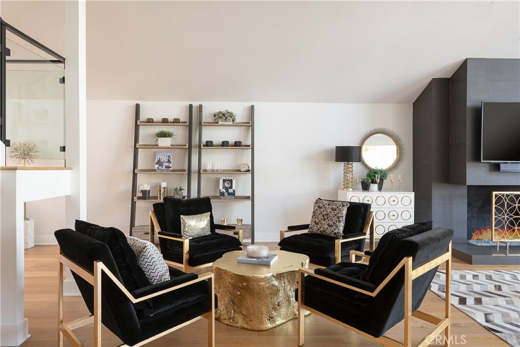 Westlake Island (711) - Residential Lease