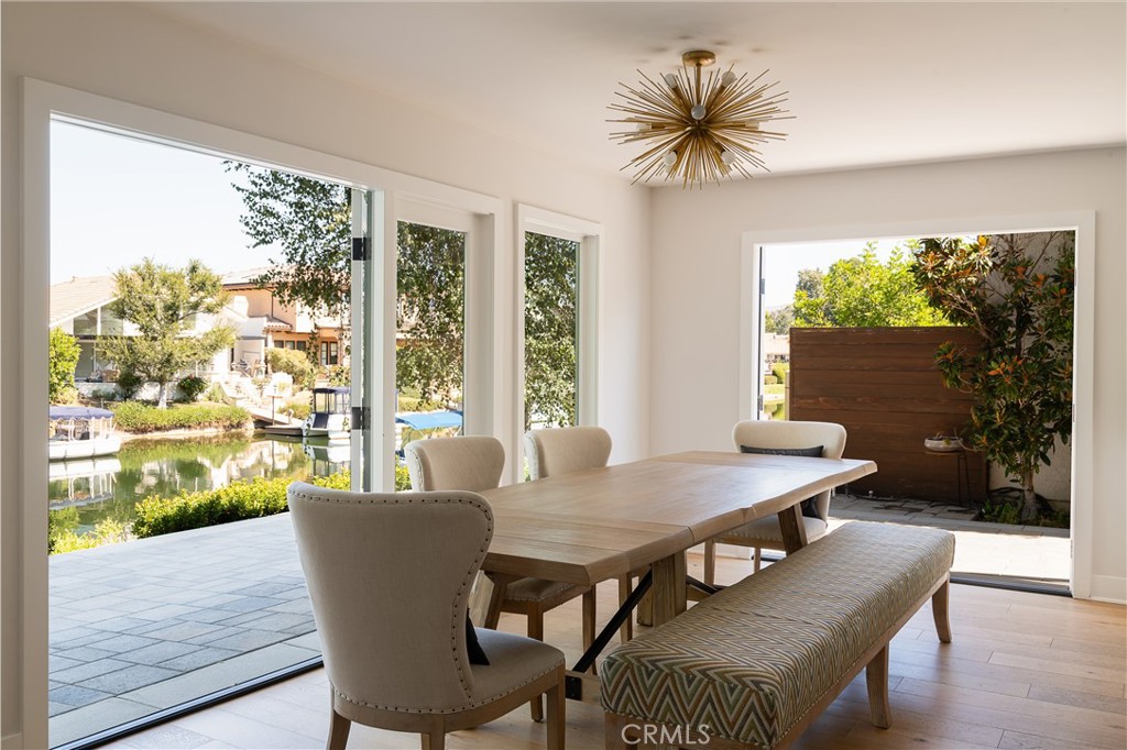 Westlake Island (711) - Residential Lease