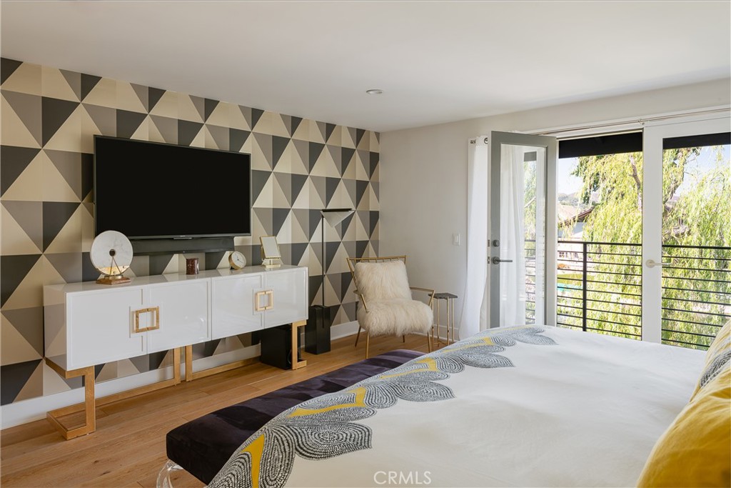 Westlake Island (711) - Residential Lease