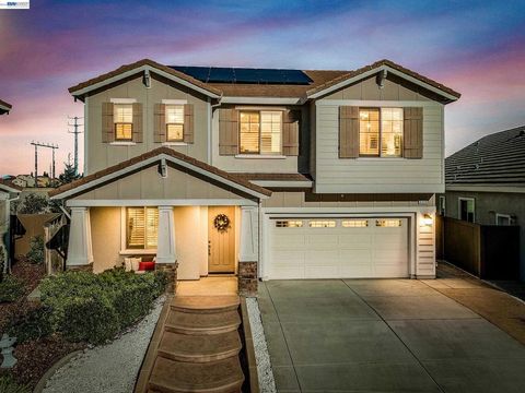 Photo of 6224 6224 Shimmer Falls Dr Dr, Roseville, CA 95747 (MLS # 41125818)