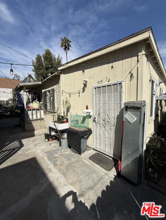 1013 E 28th Street