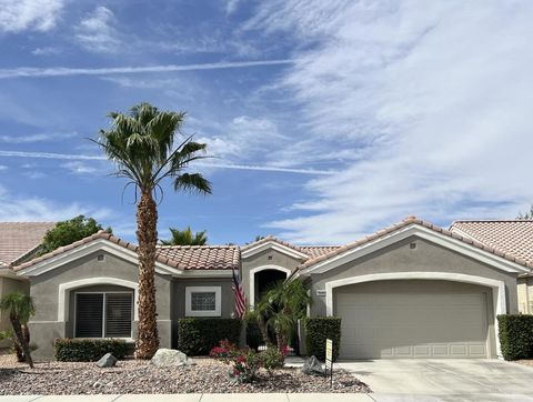 Photo of 78192 Kensington Avenue, Palm Desert, CA 92211 (MLS # 219147156DA)