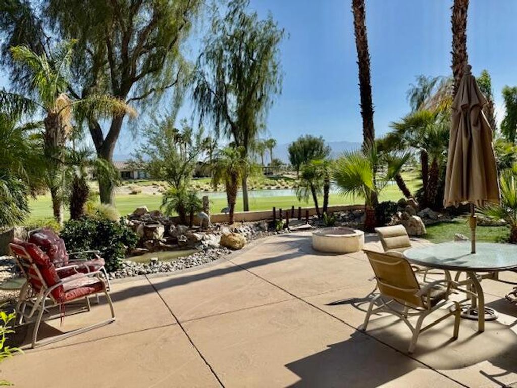 Photo of 81083 Avenida Tres Lagunas, Indio, CA 92203 (MLS # 219137228DA)