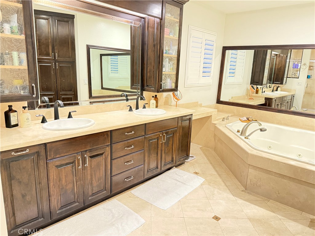 Landing (LNDG) - Residential Lease