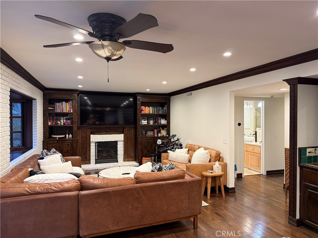 Landing (LNDG) - Residential Lease