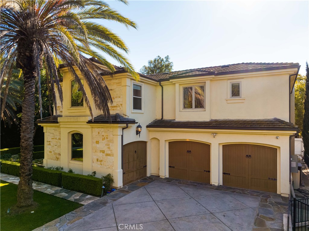 19426 Via Del Caballo