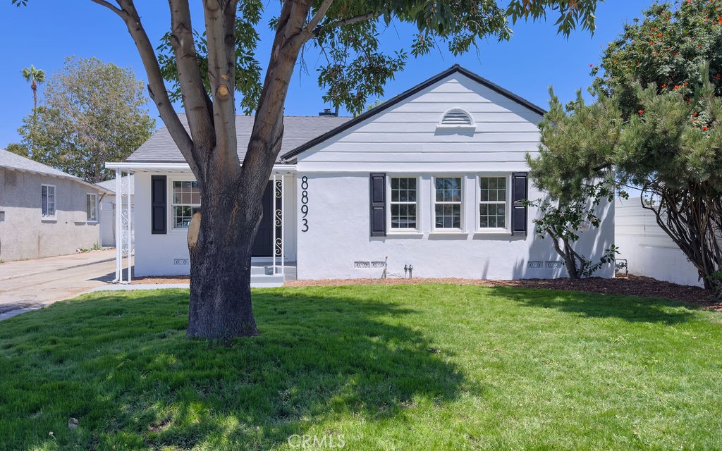 A Fresh Twist on a Classic in Fontana
Step inside this beautifully refreshed 3-bedroom, 2-bath home where vintage charm meets modern upgrades. From the crisp white stucco exterior to the sleek black roofline, it’s a head-turner from the curb. Inside, brand-new laminate flooring flows throughout, guiding you into a reimagined kitchen complete with new cabinets, countertops, sink, faucet, range, oven hood, and even a dishwasher. Yes, it's move-in ready!
The original bathroom has been thoughtfully upgraded and now serves as a private master bath. Modern light fixtures brighten every corner, while an extended metal fence adds extra privacy and peace of mind. This home is a true blend of classic bones and contemporary living, perfect for you to settle in.
Come see what a fresh start in Fontana feels like.