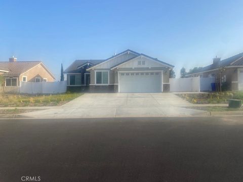 Photo of 1597 W Mcwethy St, Rialto, CA 92376 (MLS # OC26058834)