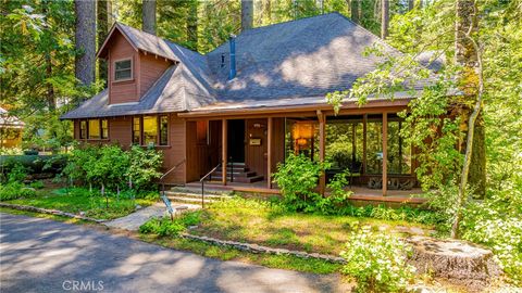 Photo of 1173 Railroad Lane, Fish Camp, CA 93623 (MLS # FR25142718)