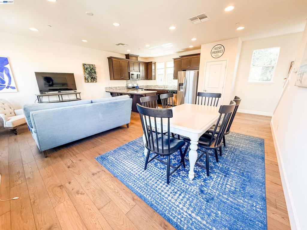 23314 Wilmot Cir